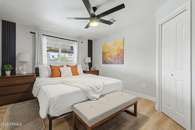1807 W HIGHLAND Avenue, Phoenix, AZ 85015