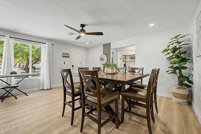 1807 W HIGHLAND Avenue, Phoenix, AZ 85015