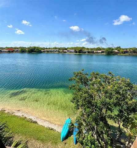 671 NE 195th Street 425E, Miami, FL 33179