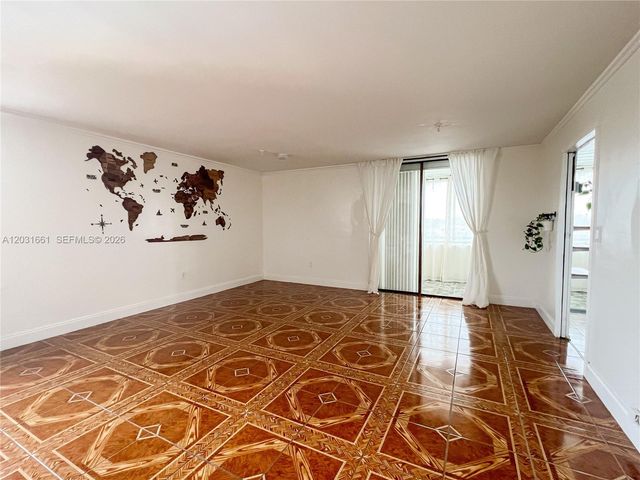 671 NE 195th Street 425E, Miami, FL 33179