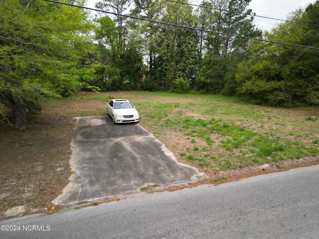 902 Rosanne Drive, Kinston, NC 28504