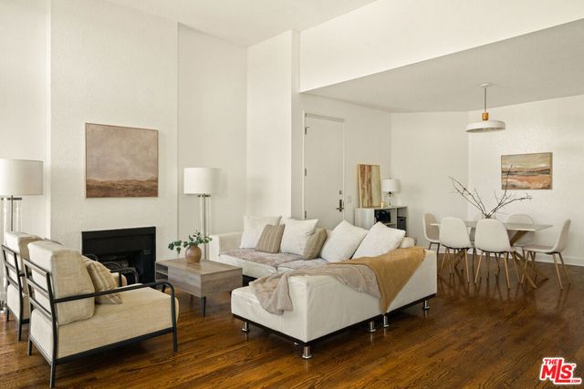 1310 N Detroit Street 401, Los Angeles, CA 90046