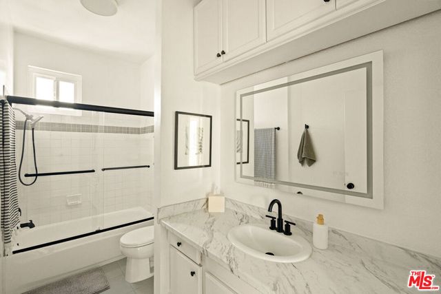 1310 N Detroit Street 401, Los Angeles, CA 90046