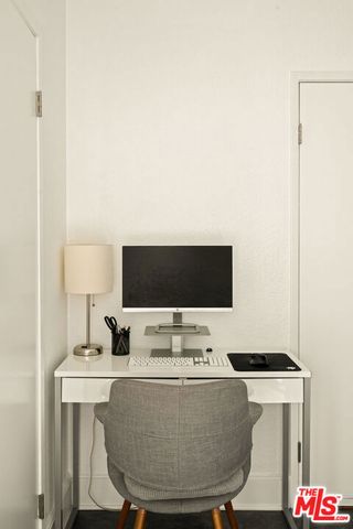 1310 N Detroit Street 401, Los Angeles, CA 90046