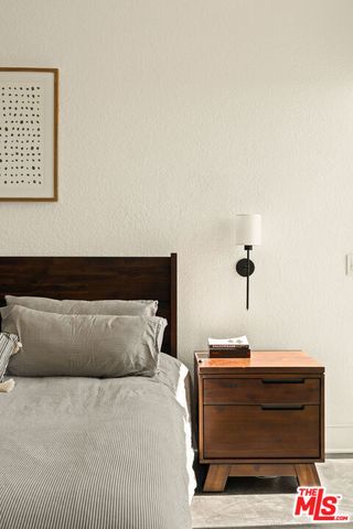 1310 N Detroit Street 401, Los Angeles, CA 90046