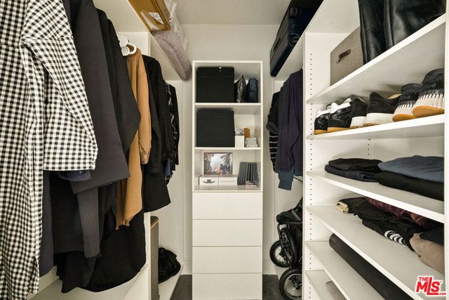 1310 N Detroit Street 401, Los Angeles, CA 90046