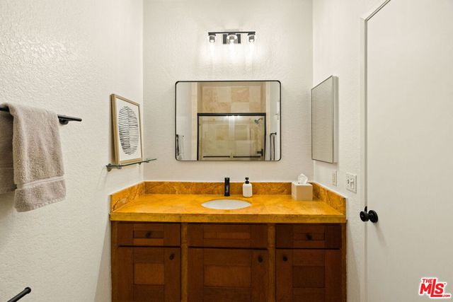 1310 N Detroit Street 401, Los Angeles, CA 90046