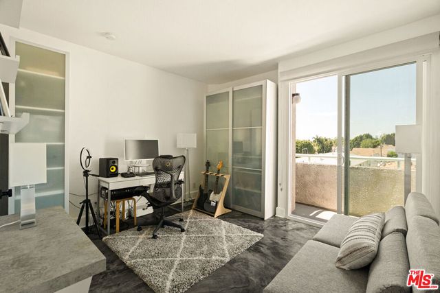 1310 N Detroit Street 401, Los Angeles, CA 90046