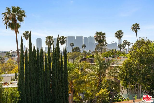 1310 N Detroit Street 401, Los Angeles, CA 90046