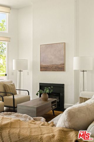 1310 N Detroit Street 401, Los Angeles, CA 90046