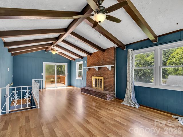 29 Colony Lane, Waynesville, NC 28786