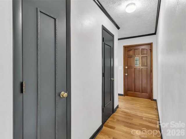 29 Colony Lane, Waynesville, NC 28786