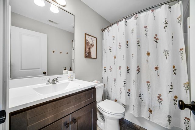 1761 Gurney Street, Hobart, IN 46342