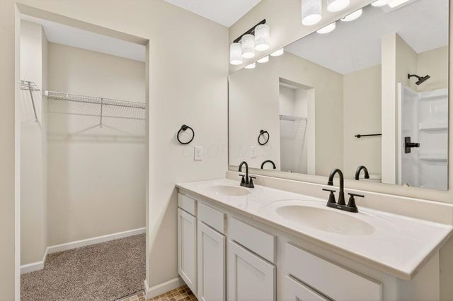 358 Elm Street, New Straitsville, OH 43766