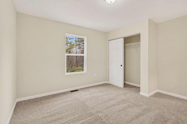 358 Elm Street, New Straitsville, OH 43766