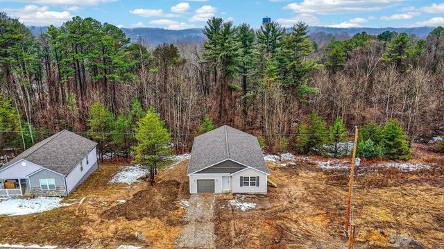 358 Elm Street, New Straitsville, OH 43766