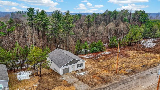 358 Elm Street, New Straitsville, OH 43766