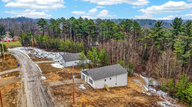 358 Elm Street, New Straitsville, OH 43766