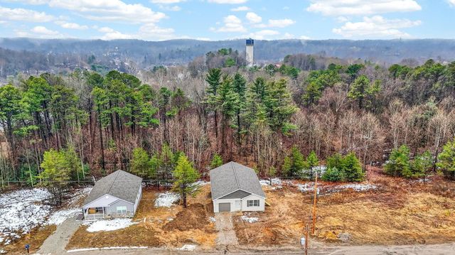 358 Elm Street, New Straitsville, OH 43766