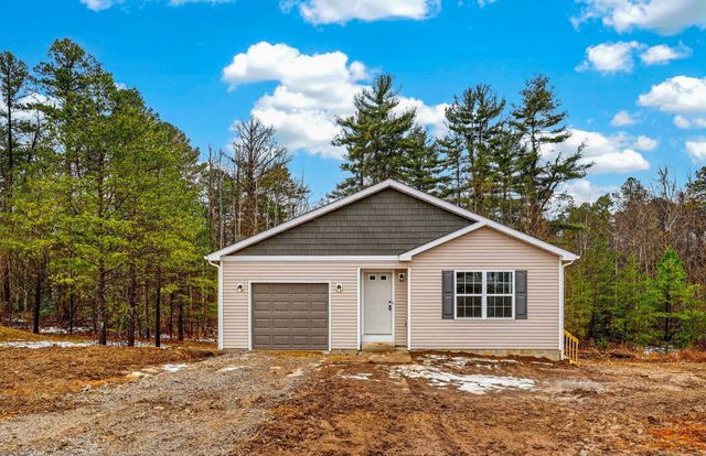 358 Elm Street, New Straitsville, OH 43766