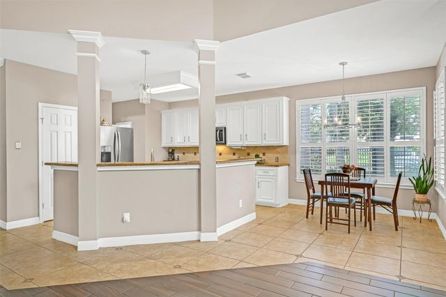 805 Hidden Creek Lane, Friendswood, TX 77546