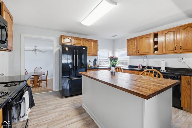 3124 Newhart Street, Indianapolis, IN 46217