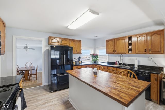 3124 Newhart Street, Indianapolis, IN 46217