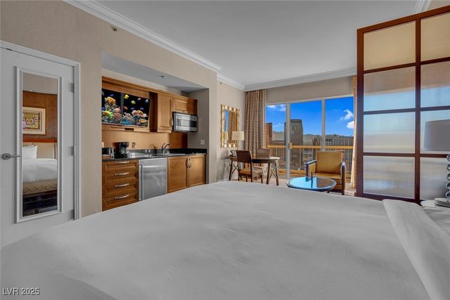 135 East HARMON Avenue 3407, Las Vegas, NV 89109