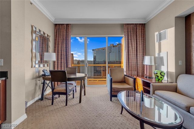 135 East HARMON Avenue 3407, Las Vegas, NV 89109