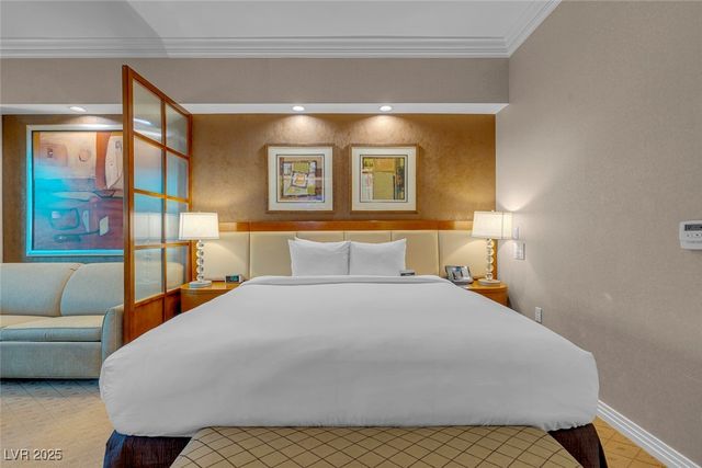 135 East HARMON Avenue 3407, Las Vegas, NV 89109