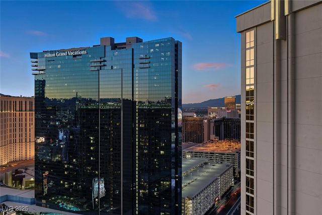 135 East HARMON Avenue 3407, Las Vegas, NV 89109