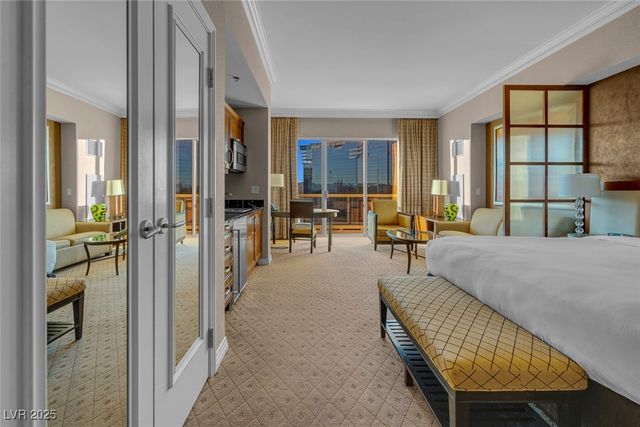 135 East HARMON Avenue 3407, Las Vegas, NV 89109