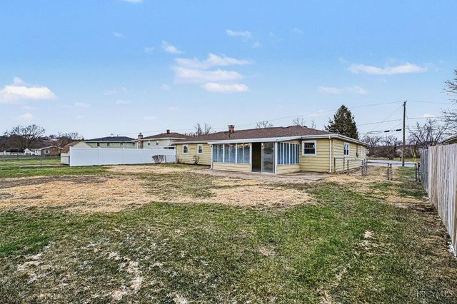 501 W Arlington Drive, Trenton, OH 45067