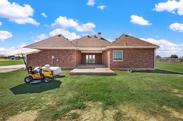 939 Old Reno Road, Reno, TX 76082