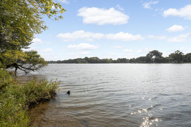 1885 Stinson Boulevard, New Brighton, MN 55112