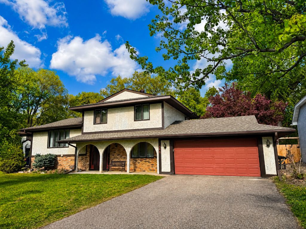1885 Stinson Boulevard, New Brighton, MN 55112