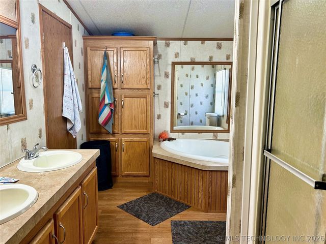 476359 E 791 Road, Stilwell, OK 74960