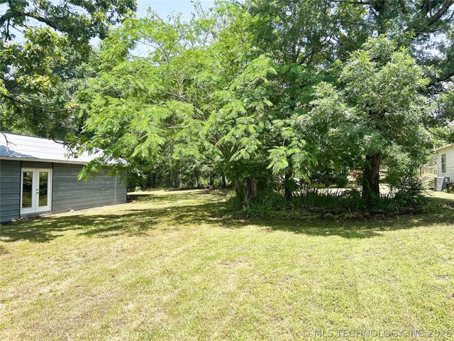 476359 E 791 Road, Stilwell, OK 74960