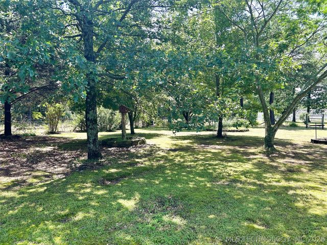 476359 E 791 Road, Stilwell, OK 74960