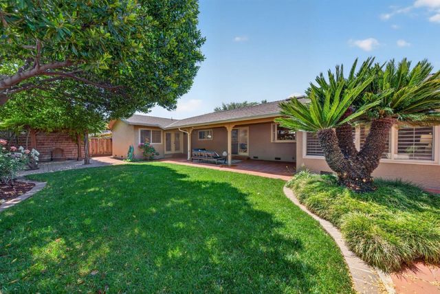 2140 Cedarwood Lane, San Jose, CA 95125