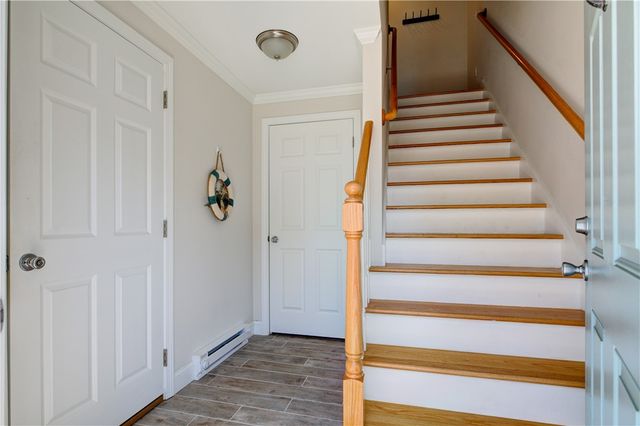 17 Mariner Way, Middletown, RI 02842