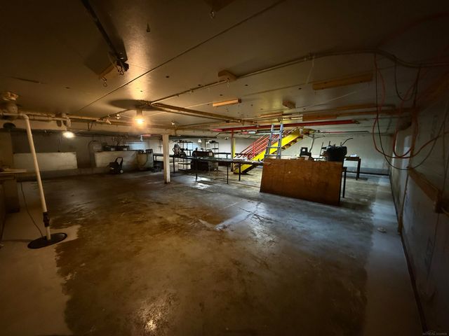 161 Groesbeck Highway, Macomb, MI 48043