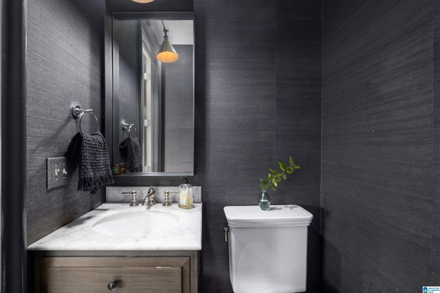 735 EUCLID CIRCLE, Mountain Brook, AL 35213