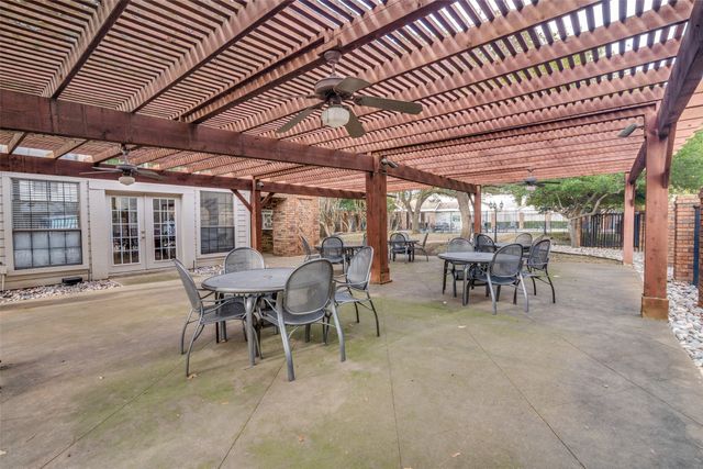 17018 Planters Row, Addison, TX 75001