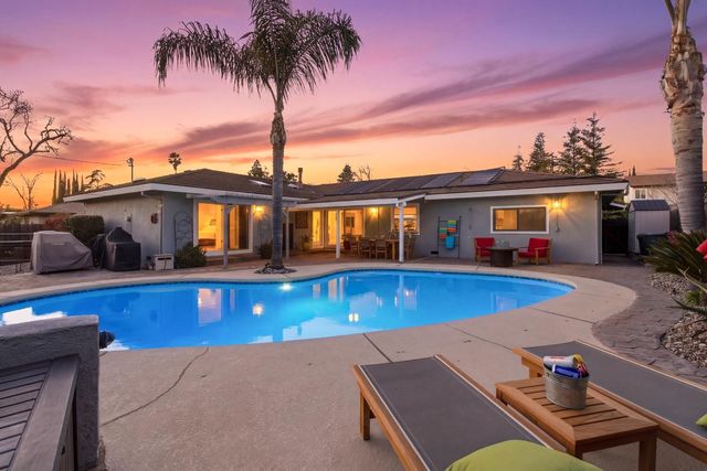 6810 Rappahannock Way, Carmichael, CA 95608