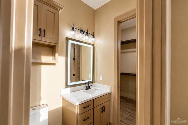 3005 E Ebano Avenue, Hidalgo, TX 78557
