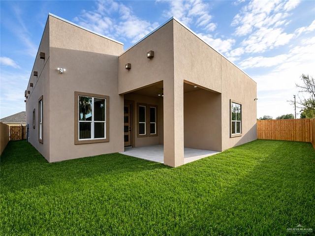 3005 E Ebano Avenue, Hidalgo, TX 78557