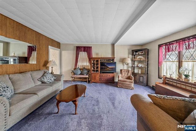 510 Passaic Avenue, West Caldwell, NJ 07006