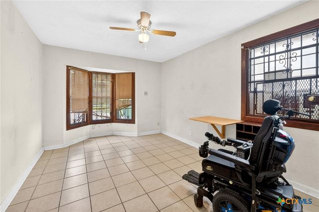 365 Llewellyn Lane, Killeen, TX 76542