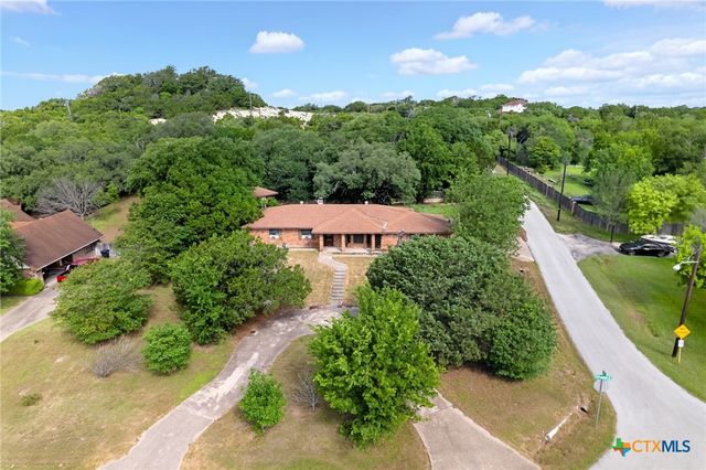 365 Llewellyn Lane, Killeen, TX 76542